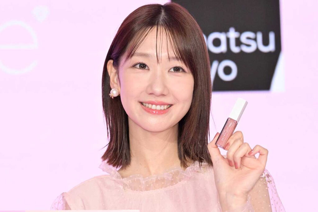 柏木由紀、超時短メイクの秘訣告白 不可欠な"推しアイテム"はマスカラ「意外と盛れます」 | ENCOUNT