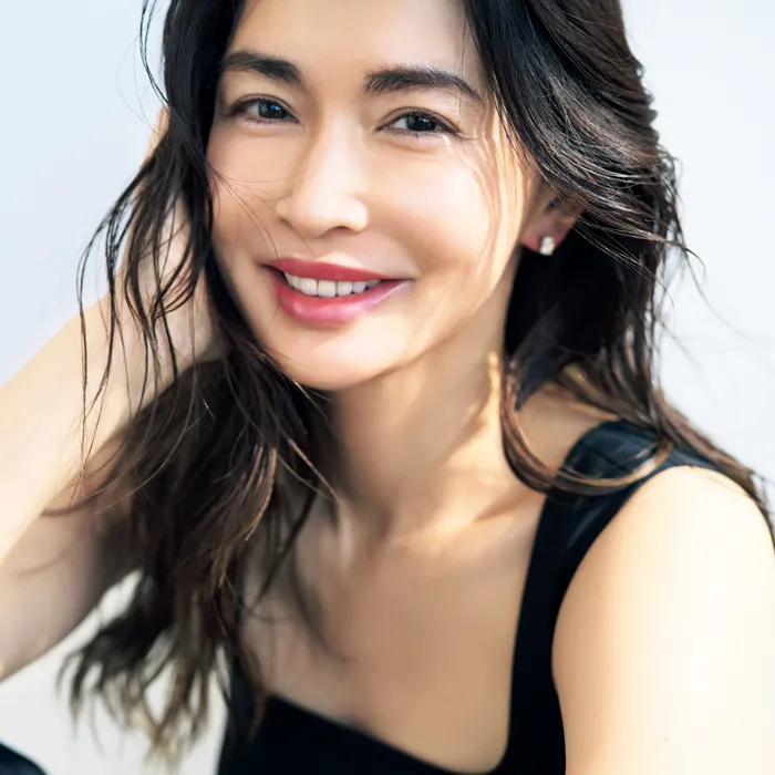 長谷川京子さん43歳「シワに正解はない。自分らしく年を取っていきたい」 | 美ST ONLINE