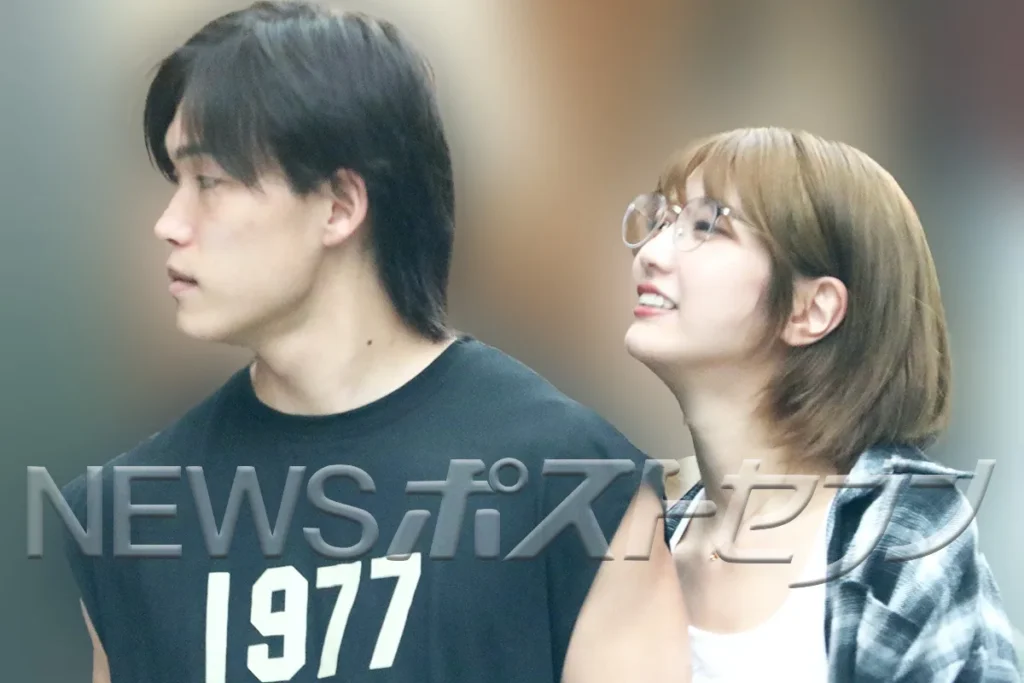 笑顔でピッタリ腕を絡ませて…」元NMB48アイドルアナ・瀧山あかね と「BreakingDown」エース・細川