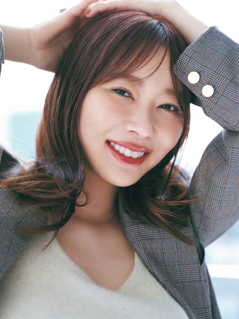 【指原莉乃さん発】絶対盛れる♡ デイリーおしゃれ見えのカーキ×オレンジ秋メイク | 美的.com