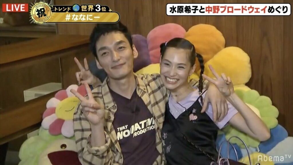 
引用元：ABEMA TIMES　草なぎ剛、2ショットで際立つ水原希子のスタイルの良さに驚き「顔がオレの半分しかない」https://times.abema.tv/articles/photo/7017500