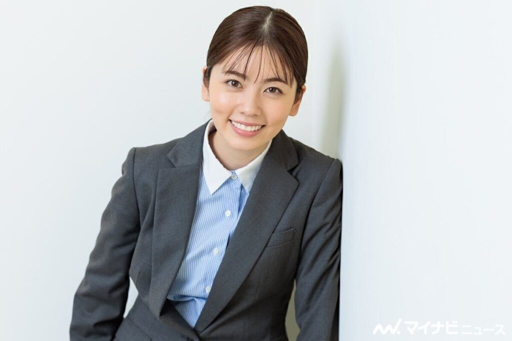 小芝風花、年々さらに明るく「笑い声もどんどん大きく」 現場での雰囲気作りや新たな挑戦の楽しさ語る |