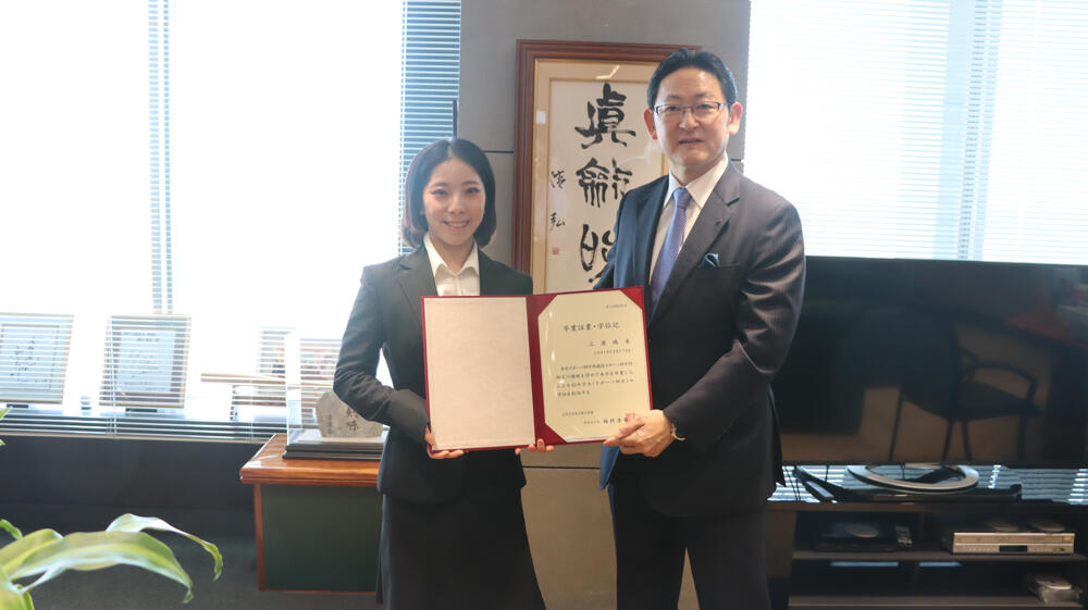三浦璃来選手表敬訪問「競技と学業の両立」｜News&Topics｜中京大学