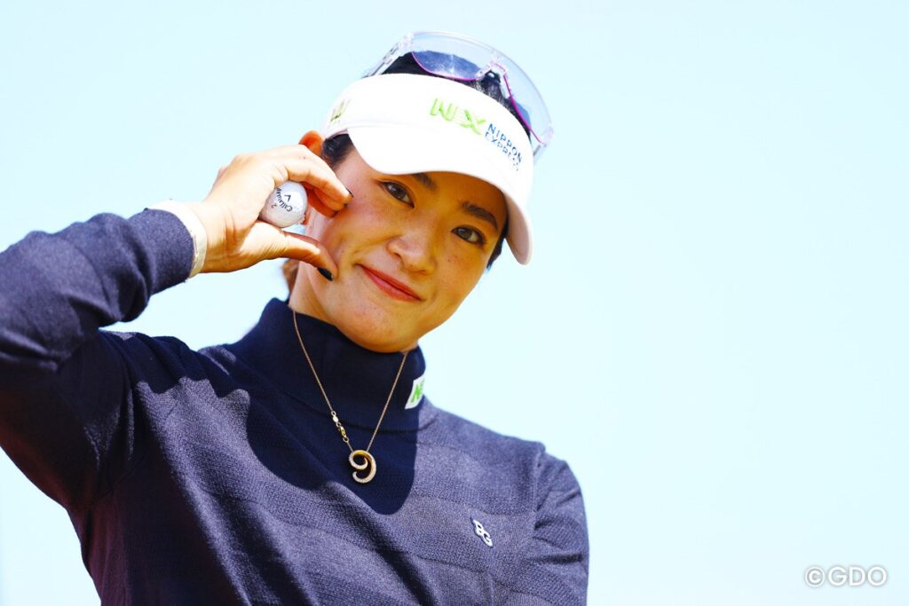 渾身ショットからバーディ奪取 原英莉花は米ツアー初の最終日最終組へ「できるベストを」
