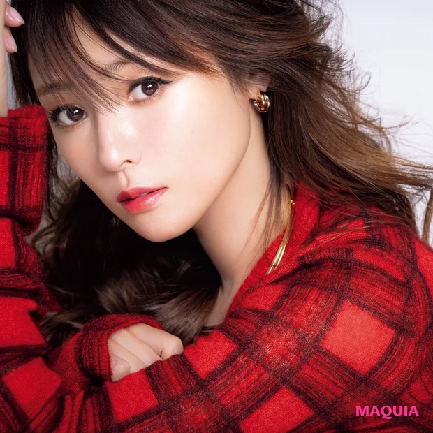 深田恭子さんインタビュー。趣味のサーフィンや家でのくつろぎスタイルについて深掘り！