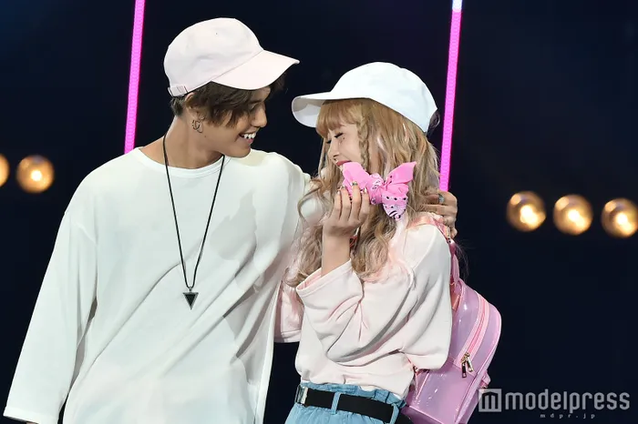 XOX・バトシンを直撃！「この春に始めたいことは？」 - モデルプレス