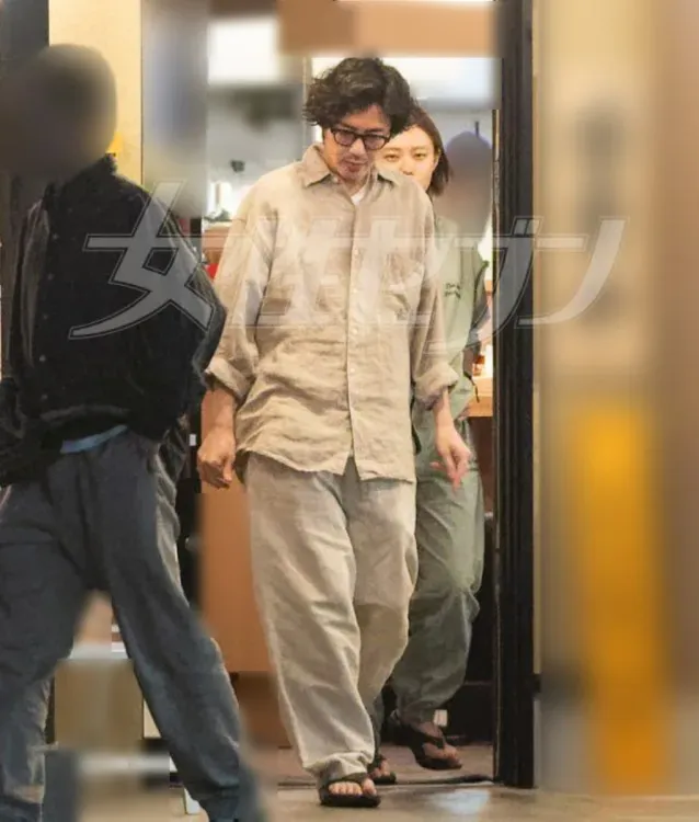ファッション上級者】杉咲花と若葉竜也「私生活はゆるふわシャカシャカ」お似合いカップルコーデ