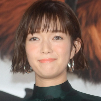 佐藤栞里のプロフィールと経歴