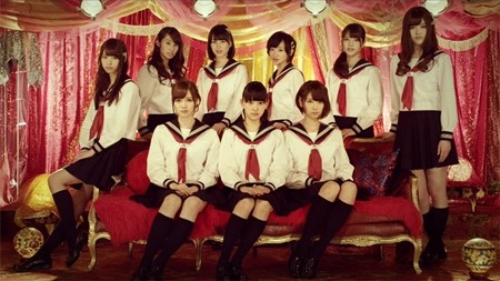 乃木坂46の新センター・堀未央奈、新曲MVで誘拐!? 犯人は半沢直樹のあの人 | マイナビニュース