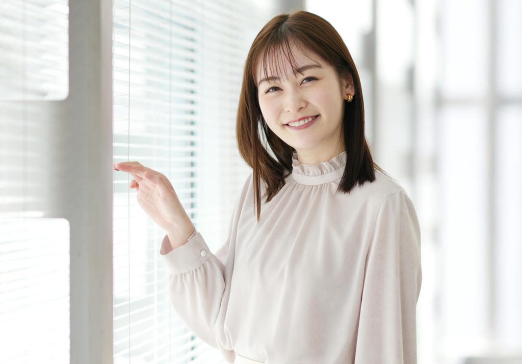 日テレ岩田絵里奈アナ「スッキリ」最終回で涙 「これからは私生活楽しんで」加藤浩次ねぎらう - 女子アナ : 日刊スポーツ