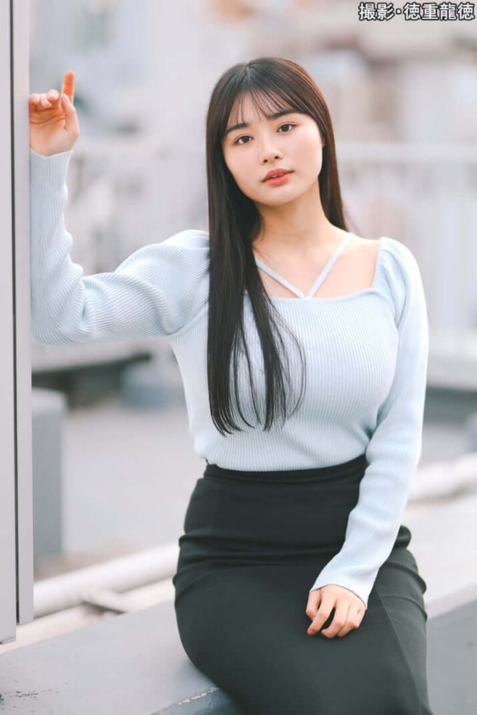 https://www.dailyshincho.com/wp-content/uploads/2024/04/2404031101_5-714x1071.jpg