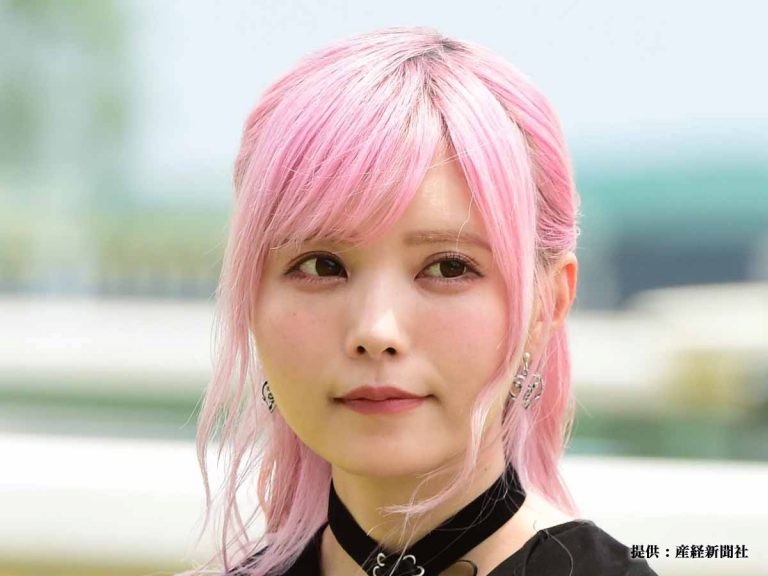 益若つばさが『地味め』おさげヘアを公開！ その理由にファン「なるほど」 – ライフスタイルメディア『grape』
