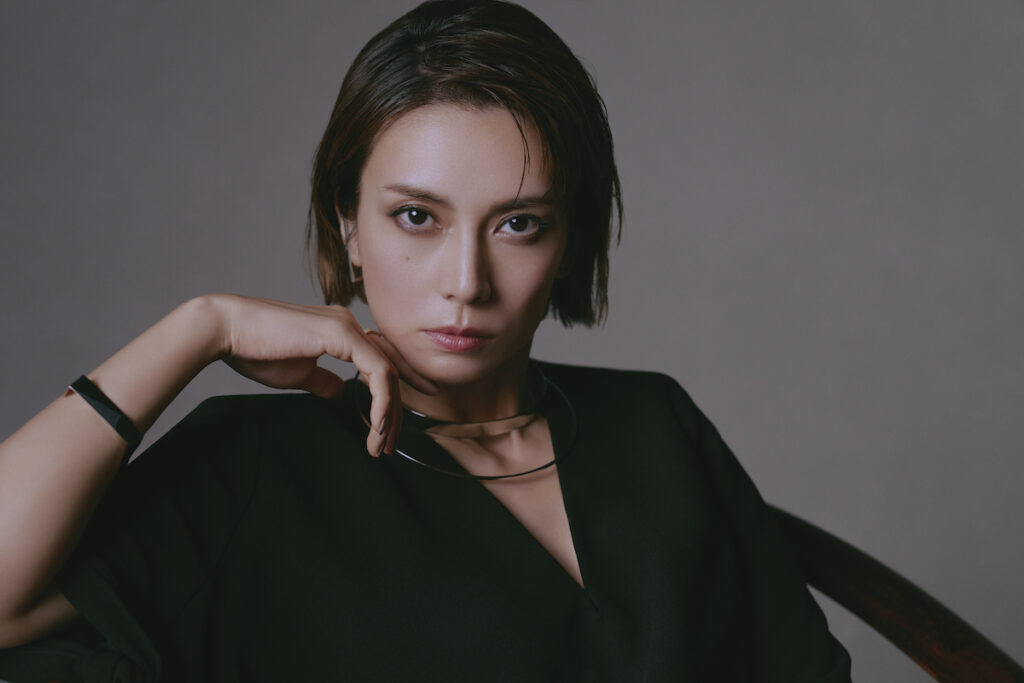 柴咲コウ、約2年ぶりの新曲の先行配信が開始 20周年を記念したドキュメンタリー&インタビュー映像