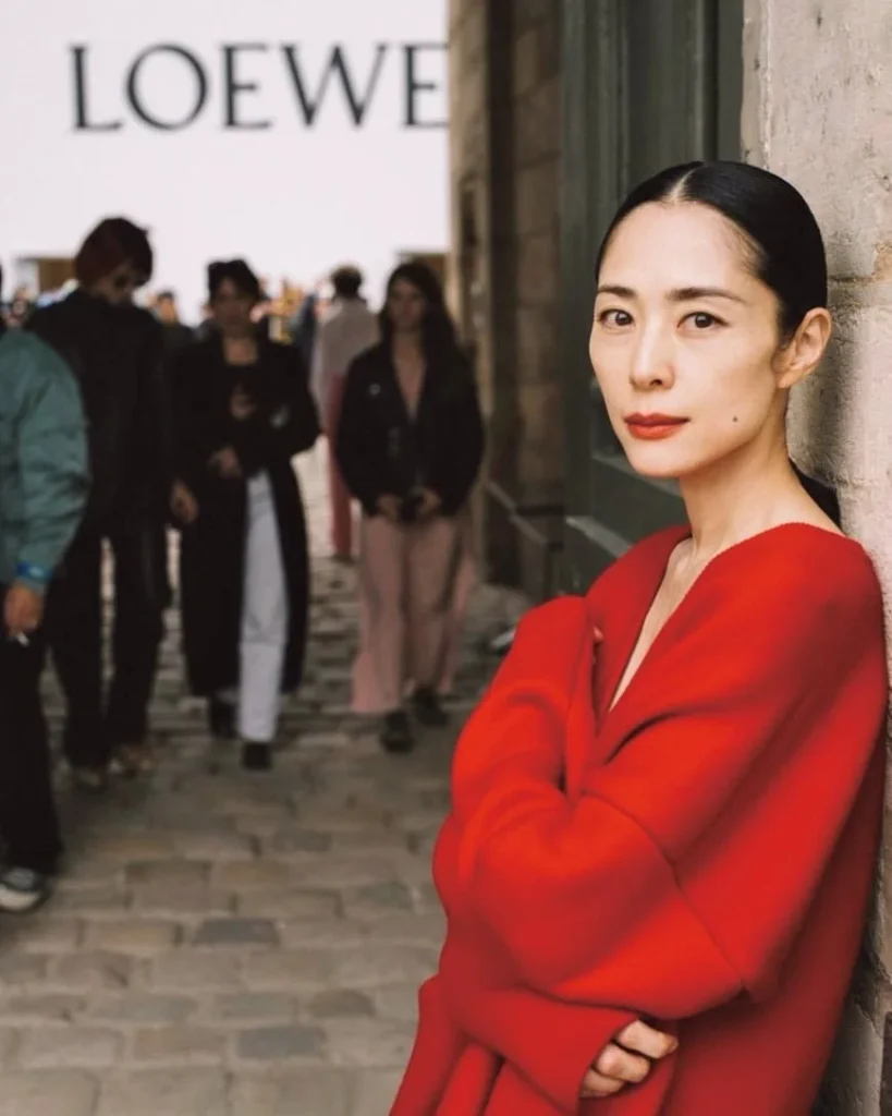 生き方や内面は佇まいや顔だちに表れる。比留川游にとって俳優・深津絵里さんはノーブルな存在｜【公式】オトナミューズ ウェブ（otona MUSE）
