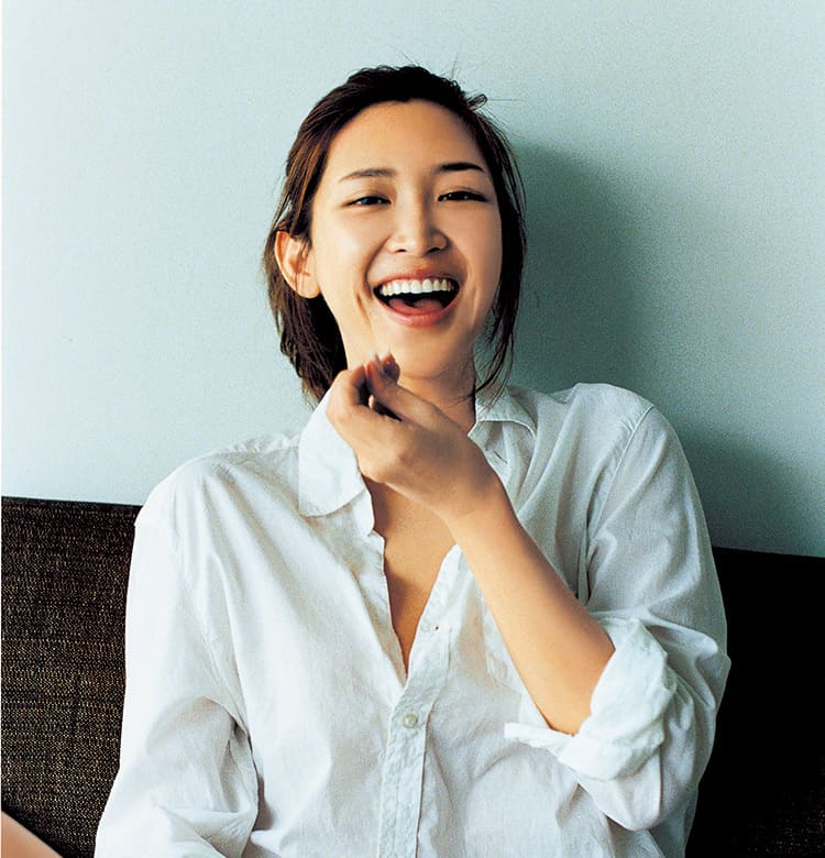 紗栄子、笑顔と幸せの理由。家族と仕事について。【ビューティニュース】－美容メディアVOCE(ヴォーチェ)