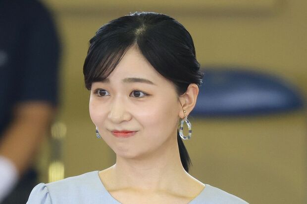 佳子さまの歩み》悠仁さま誕生時、紀子さまのもとへ“ほぼ毎日”通われた佳子さま…皇室典範改正で注目され