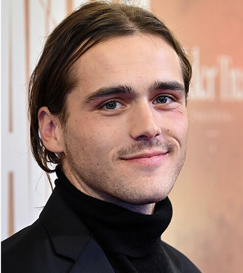 ダヴ・キャメロンの歴代彼氏4人目：チャーリー・ギレスピー（2018年頃）｜信憑度★☆☆☆☆