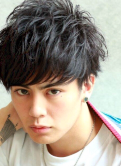 池田エライザの歴代彼氏2人目：大野ヨウ（2015年頃）