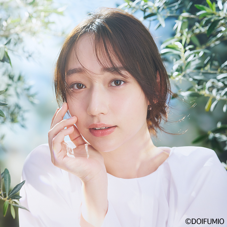 https://topcoat.co.jp/s3/skiyaki/uploads/artist_photo/image/26960/%E7%99%BD%E6%9C%AC%E5%BD%A9%E5%A5%8820260707_main.jpg
