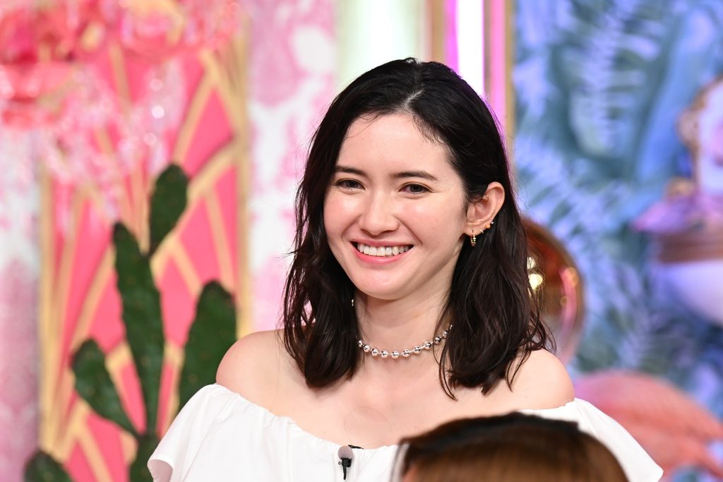 市川紗椰「一番知ってる悪口が“〇〇”でした…」14歳までアメリカで過ごし、16歳から日本語を勉強し始めた市川 の日本語攻略法とは｜エンタメ｜entax（エンタックス）エンタメニュースサイト