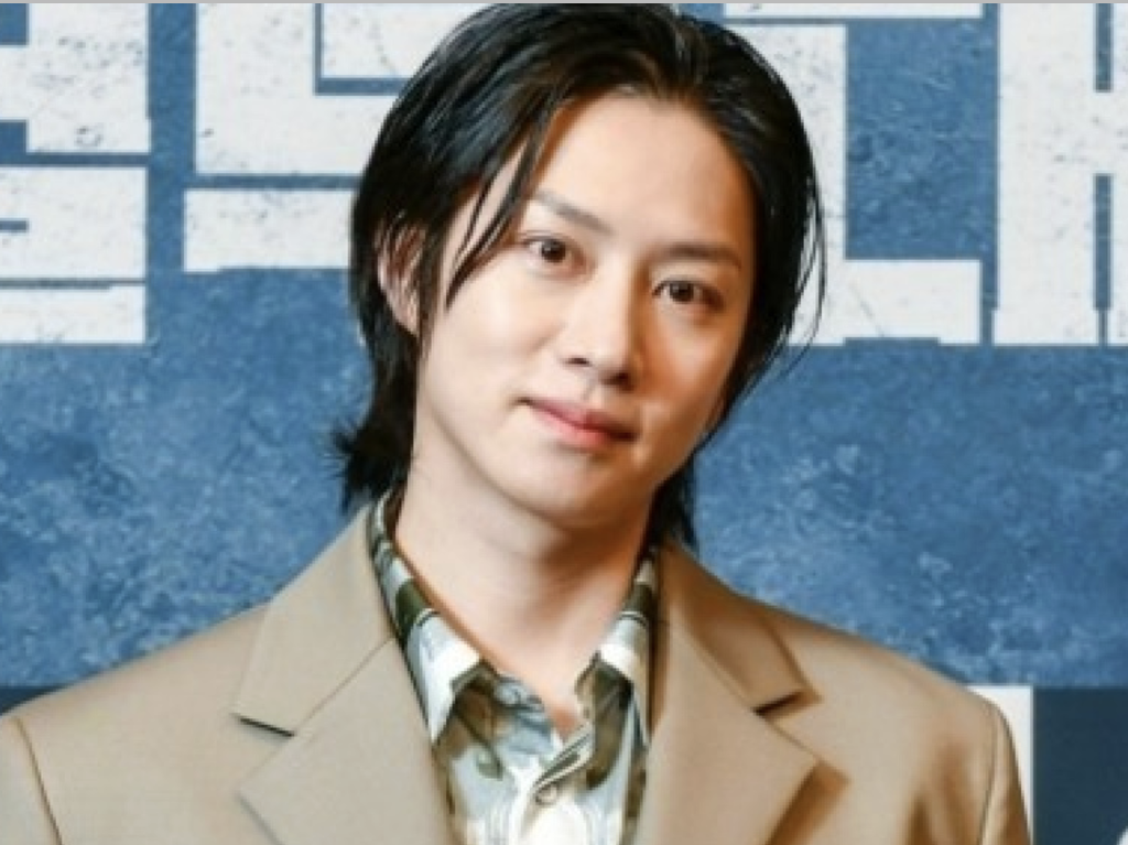 篠崎愛の歴代彼氏4人目:キム・ヒチョル(2018年頃/SUPER JUNIORメンバー)|信憑度★☆☆☆☆