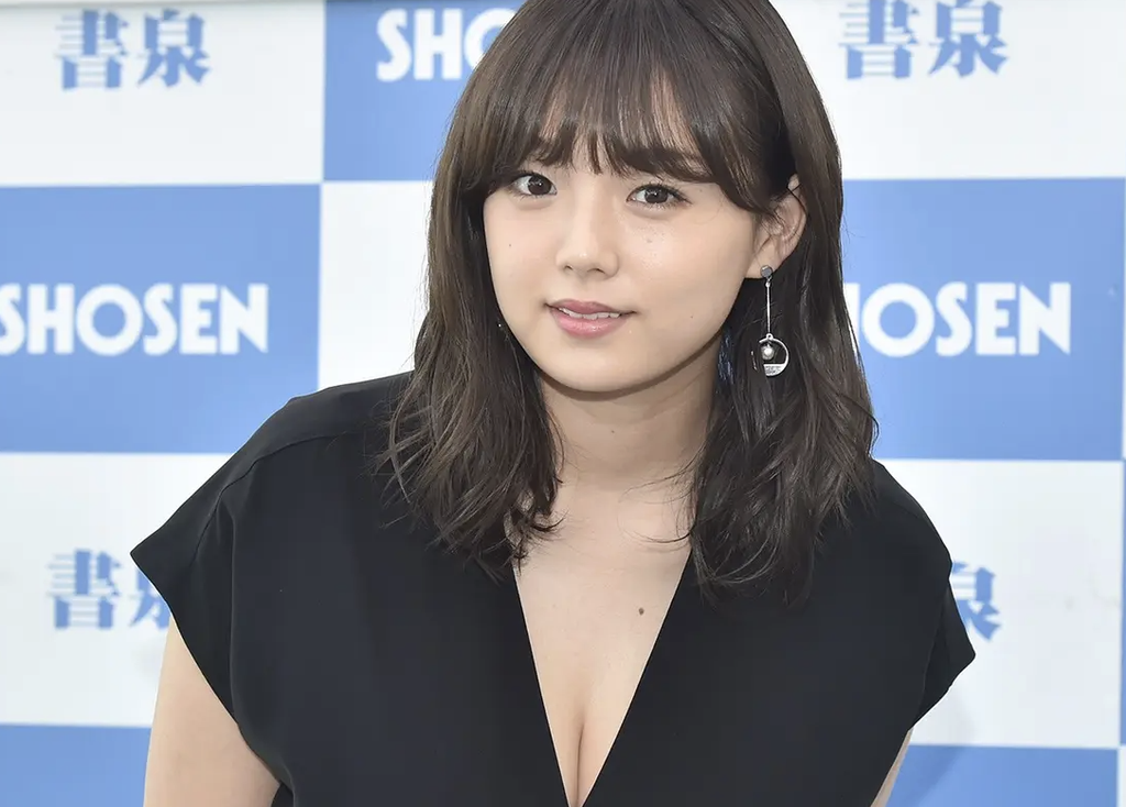 篠崎愛の現在の彼氏は?【2026年最新】