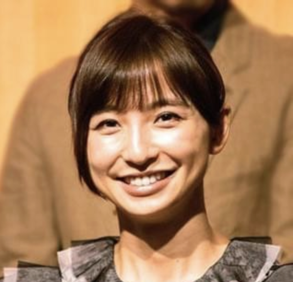篠田麻里子の歴代彼氏は11人|時系列&熱愛信憑度ランキング一覧