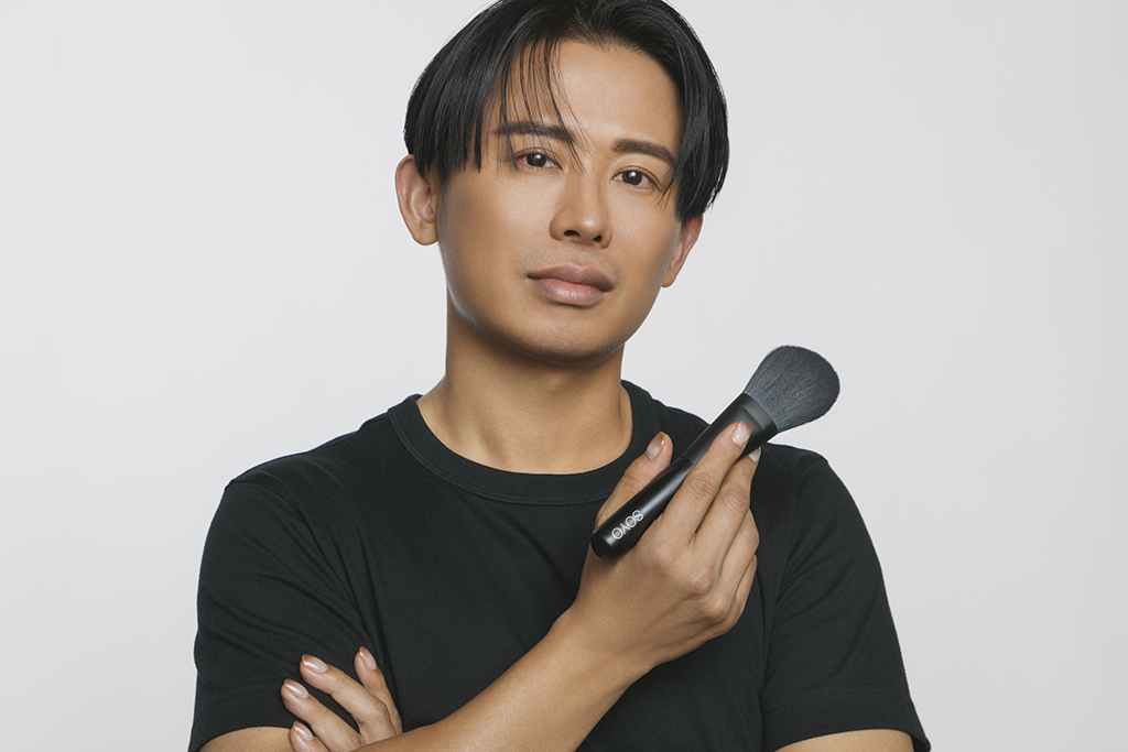 サイバーエージェント、ヘア&メイクアップアーティスト 小田切ヒロさんプロデュースのオリジナルブランド「SOYO」を共同開発、オンラインショップにて限定販売を開始!販売開始わずか1時間で完売に | 株式会社サイバーエージェント