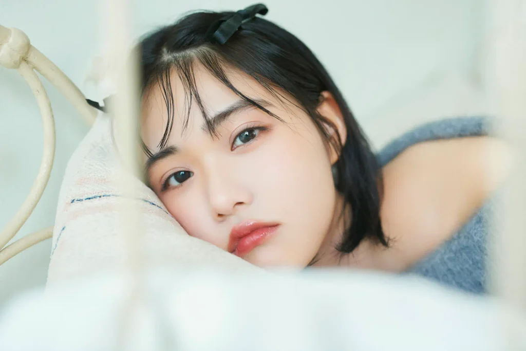 推しの子】実写版作品などで話題沸騰！若手女優ブレイク筆頭株！エモーショナルなカットを盛り込んだ、原菜乃華、初となるカレンダー発売決定！ | 株式会社KADOKAWAのプレスリリース