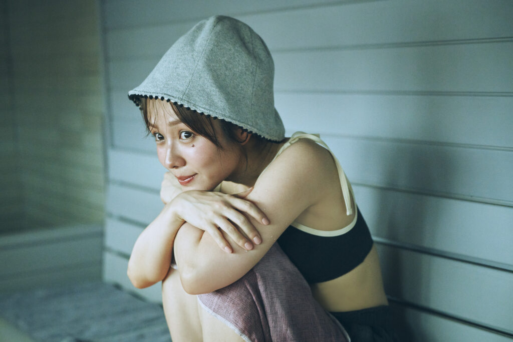SAUNA KIITOS.vol.2前田希美/先行カットを公開 - SAUNA BROS.WEB | サウナブロスウェブ