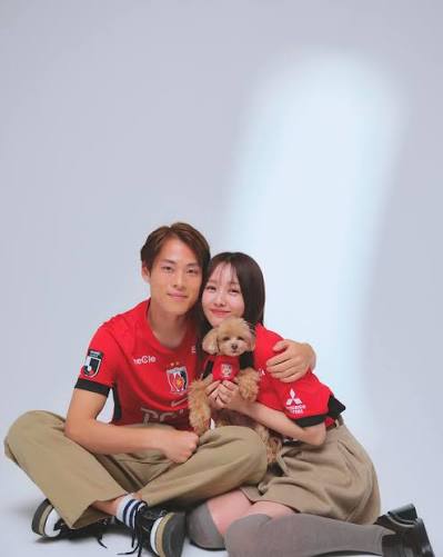 この度、渡邊凌磨は前田希美さんと結婚致しました。 いつも笑顔を絶やさず人想いで、優しさ溢れるそんな彼女と 一生を共にしたいと思いました。 まだまだ未熟な二人ですが、温かく見守って頂けたら嬉しいです。 一人の人間として、サッカー選手として、これからもっと成長 ...