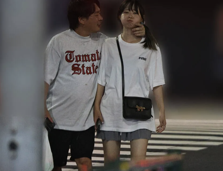 いけちゃんの歴代彼氏7人目：箕輪厚介（2025年／不倫報道・密会）｜信憑度★★★★★